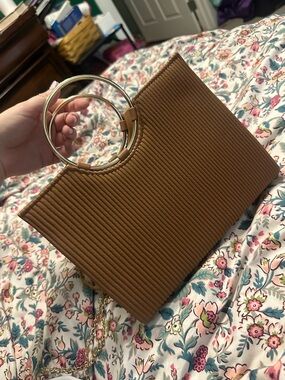 Brown Ribbed Handbag with Gold Ring Handles